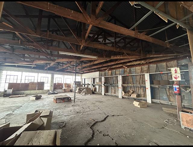 1,508M² WAREHOUSE TO LET IN NEWLANDS